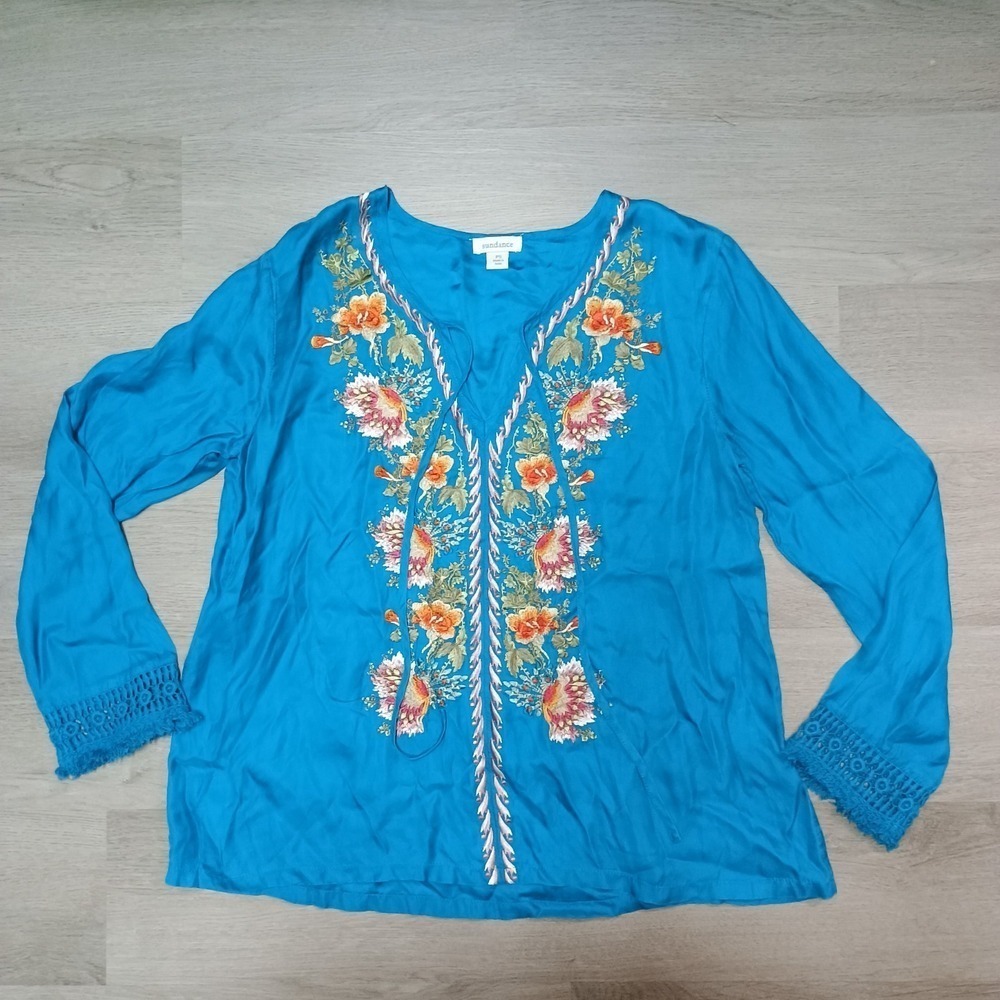 Sundance Blue Silly Flowy Embroidery Boho Shirt Top Cupro Size Small Petite